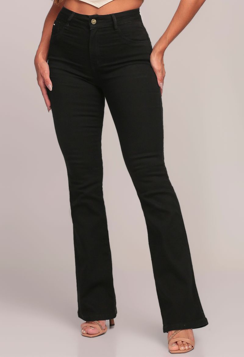 Calça Jeans Flare Feminina Preta - 767 Jeans